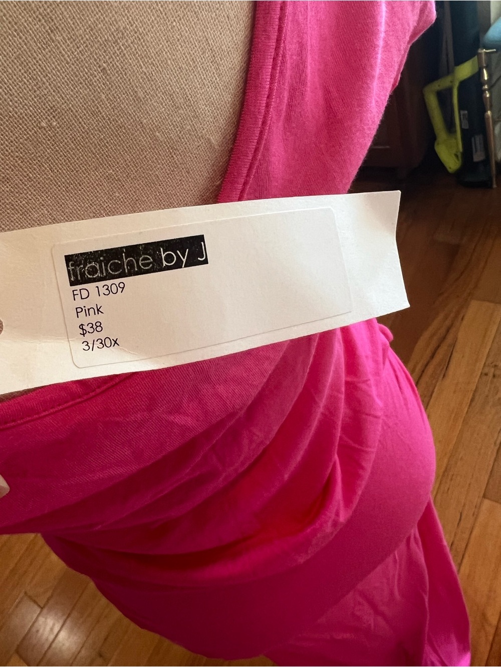 Women’s Hot Pink Maxi Dress - Short Sleeve - Picture 7 of 7